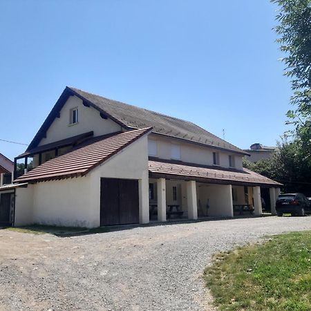 Gogo Location 1 Apartment Forest-Saint-Julien Exterior photo